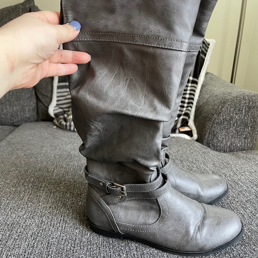 Sz 7 Maurices Boots